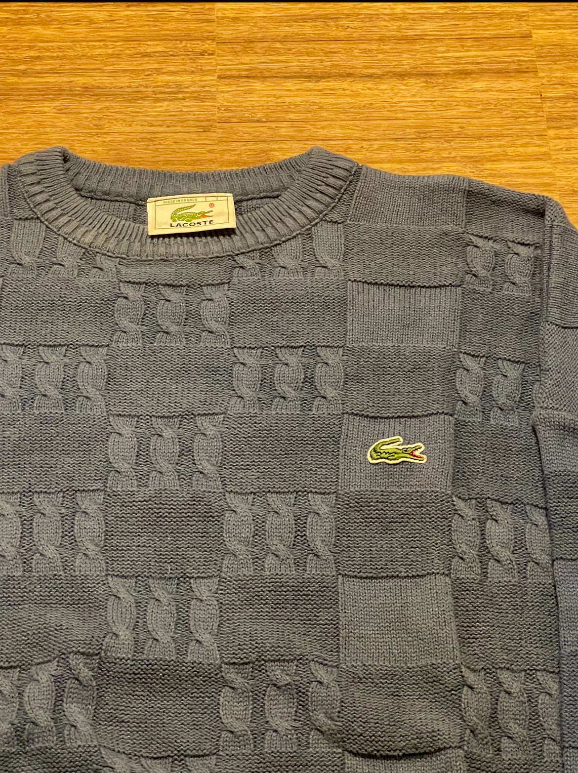 Lacoste Sweater (L-XL)