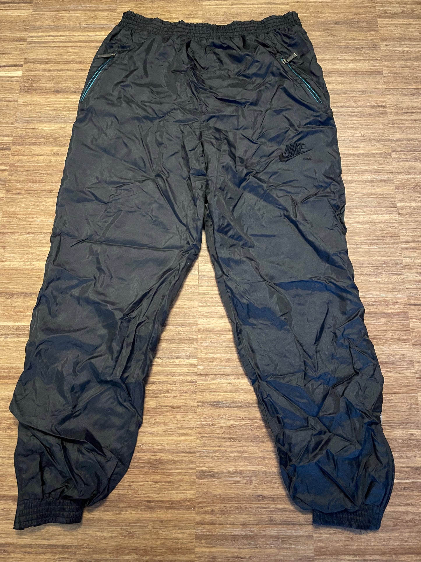 Nike Trackpants (L)