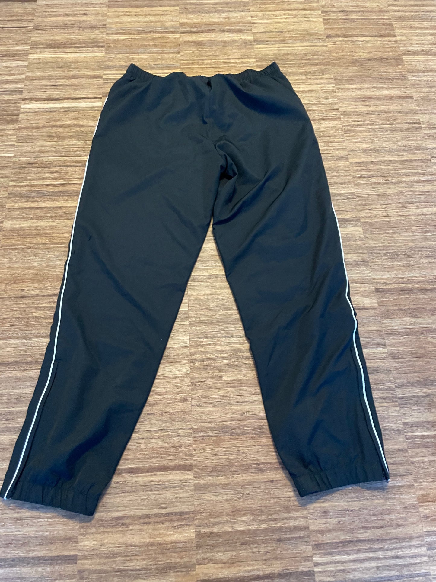 Lacoste Tracksuit (L-XL)