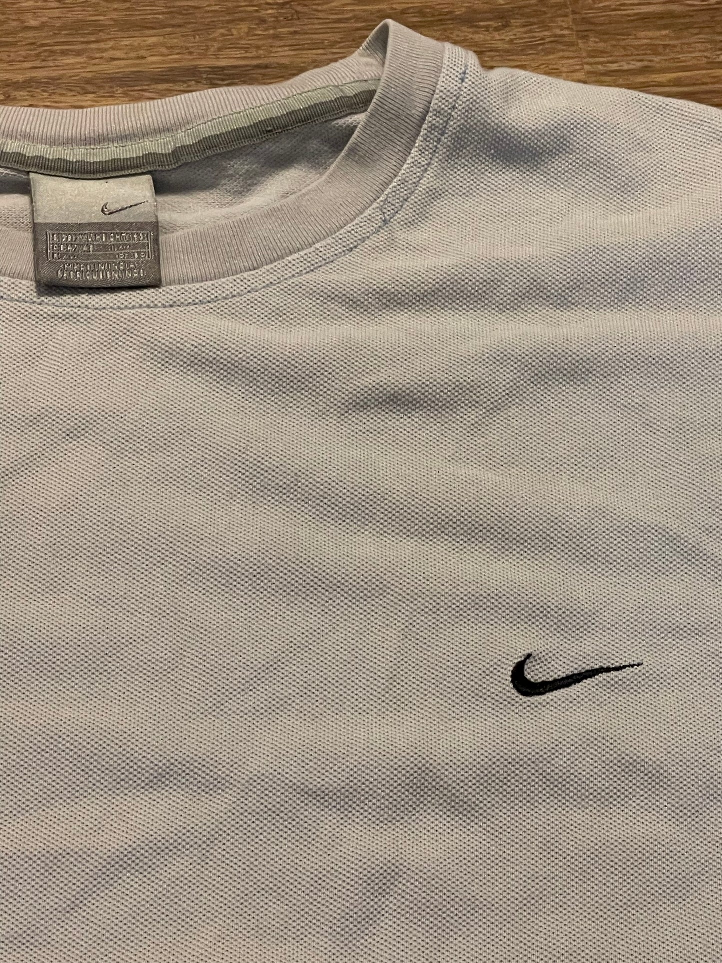 Nike T-Shirt (L-XL)