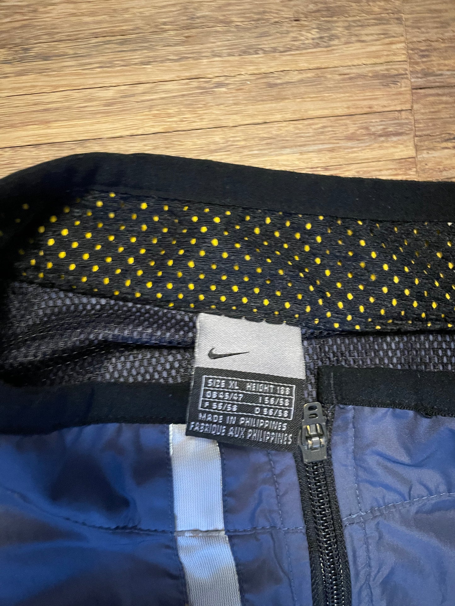 Nike Trackjacket (L-XL)